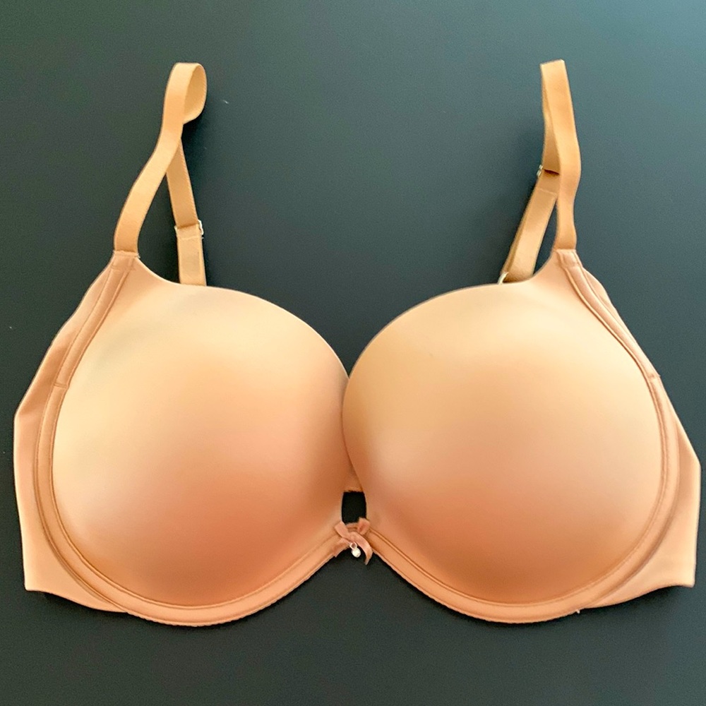 Victoria Secret push up plunge bra 34D Like New!